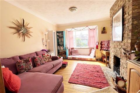 90 Barnett Road, Brighton, BN1 7GH