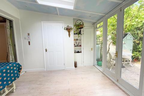 90 Barnett Road, Brighton, BN1 7GH