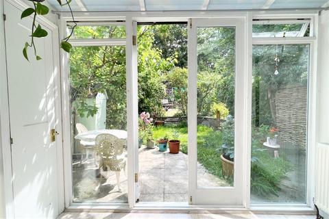 90 Barnett Road, Brighton, BN1 7GH
