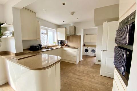 15 South View Close, Bexley, DA5 1EG