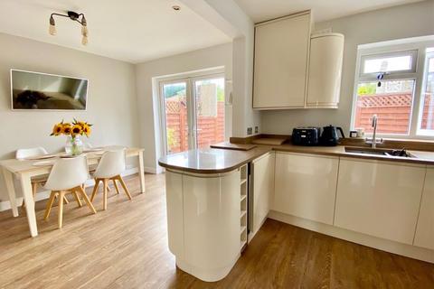 15 South View Close, Bexley, DA5 1EG