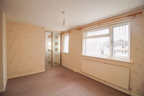 17 Clewley Drive, Wolverhampton, WV9 5LB