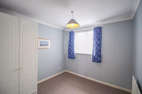 17 Clewley Drive, Wolverhampton, WV9 5LB