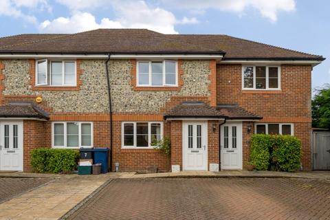 5 Brandon Mead, Chesham, HP5 2FQ