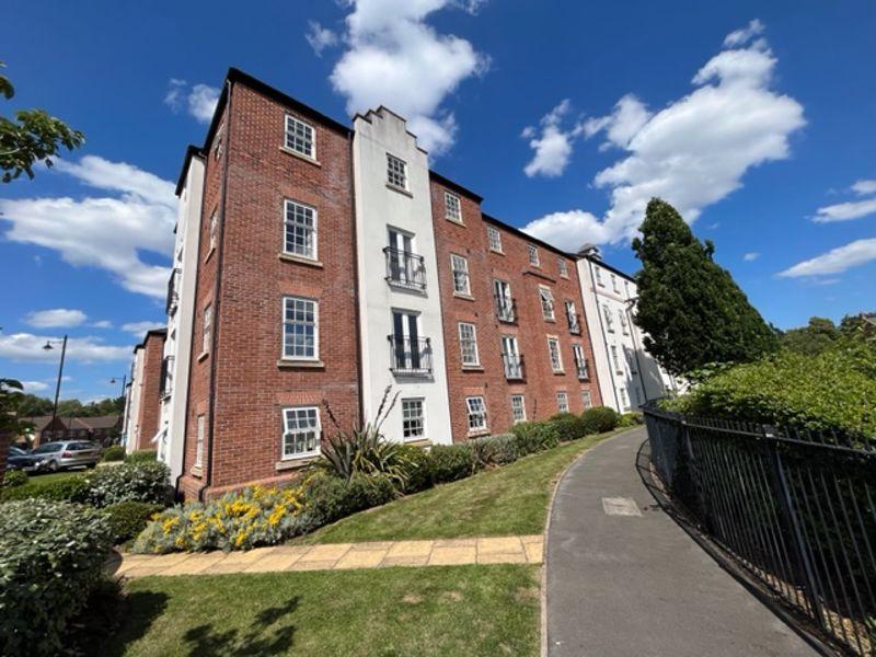 Horseshoe Crescent, Great Barr, Birmingham B43 7BL 2 bed apartment for