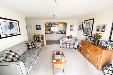 2 bedroom apartment for sale - Horseshoe Crescent, Great Barr, Birmingham B43 7BL