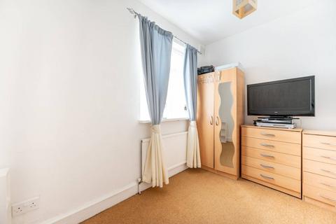 2 bedroom flat for sale, Johnstone road, East Ham, London, E6