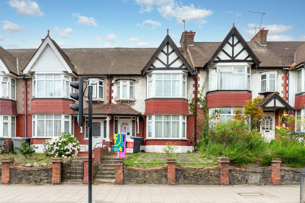 Harrow Road, Wembley, HA9 3 bed terraced house for sale £575,000