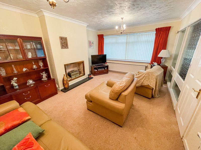 Bloomfield Drive, Sunnybank, Bury 3 bed detached bungalow £350,000