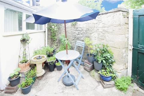 3 bedroom end of terrace house for sale, Dyer Street, Cirencester, Gloucestershire, GL7