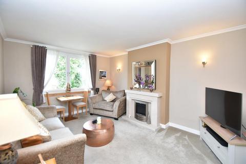 2 Baldwin Avenue, Glasgow, G13 2EE