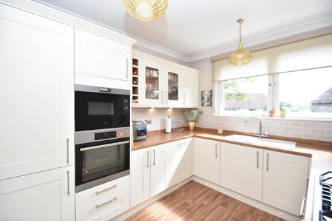 2 Baldwin Avenue, Glasgow, G13 2EE