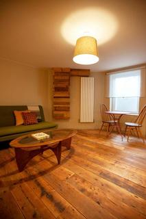 1 bedroom flat to rent - Ladybarn Road, Manchester, M14 6WN