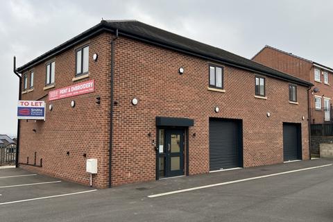 Warehouse to rent, Stadium View , Oakwell Lane, Barnsley, South Yorkshire, S71 1HB