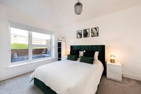 Flat 1, Well Court, 25 Adit Road, Erith, DA8 1FS