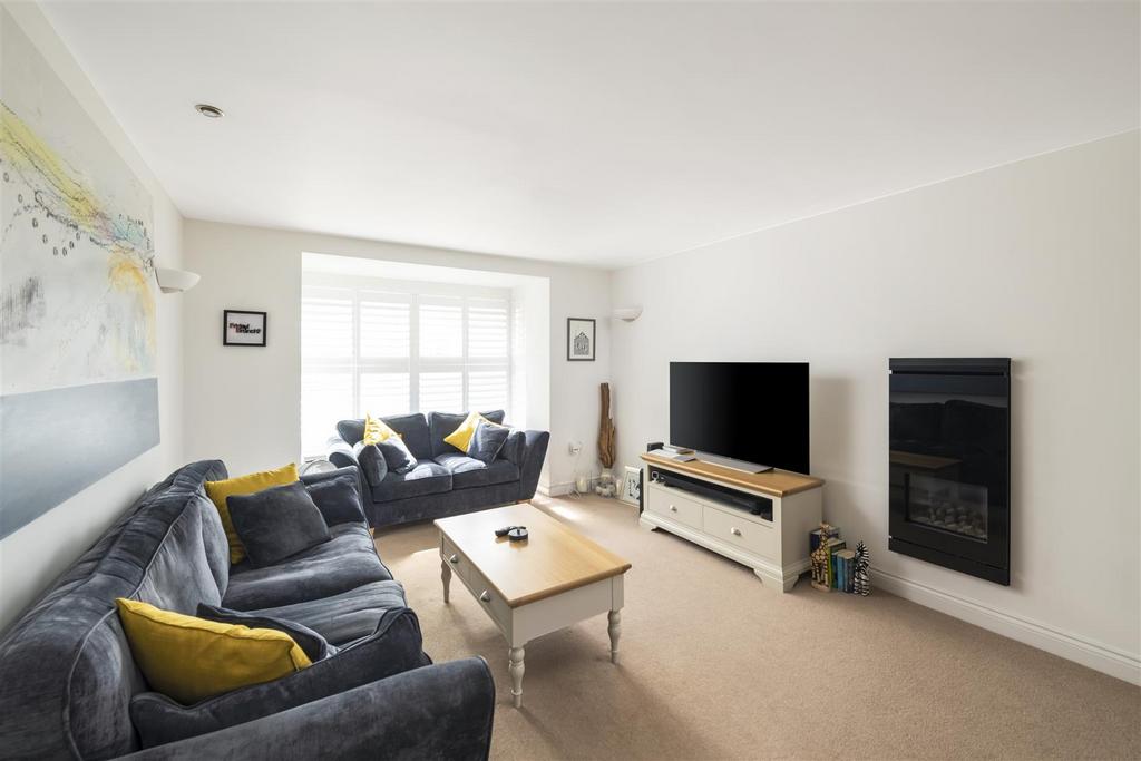 2 Pilgrim Mews internals11 2.jpg
