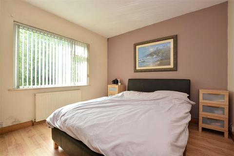 2 bedroom bungalow for sale, Greenacre Park, Rawdon, Leeds, West Yorkshire