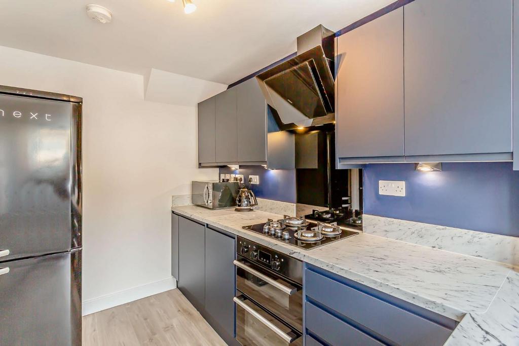 8560491-interior15-800.jpg