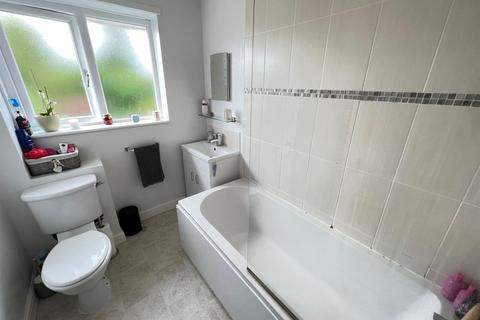 1, Grays Court Firmstone Street, Wollaston, Stourbridge, DY8 4NT