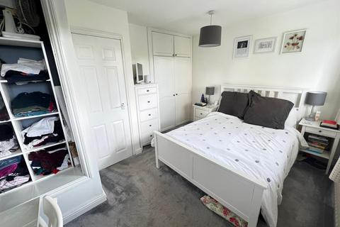 1, Grays Court Firmstone Street, Wollaston, Stourbridge, DY8 4NT