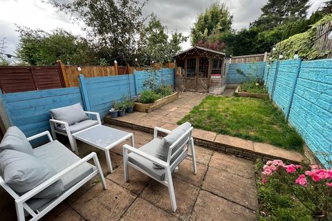 1, Grays Court Firmstone Street, Wollaston, Stourbridge, DY8 4NT
