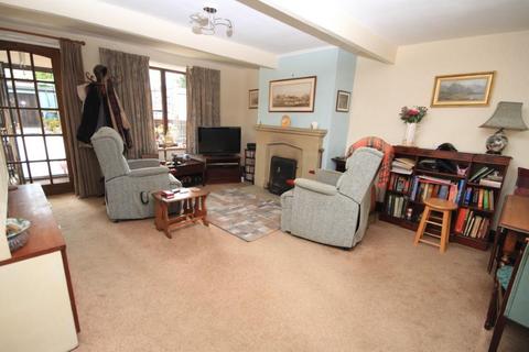 159 Moorside Road, Bradford, BD2 3HD