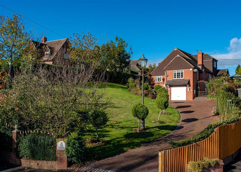 The Stable, 46 Ludlow Road, Bridgnorth 3 bed detached house for sale