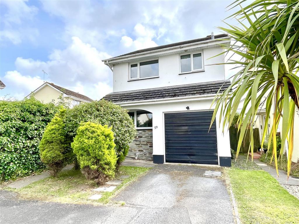 Beards Road, Fremington, Barnstaple 3 bed detached house for sale £