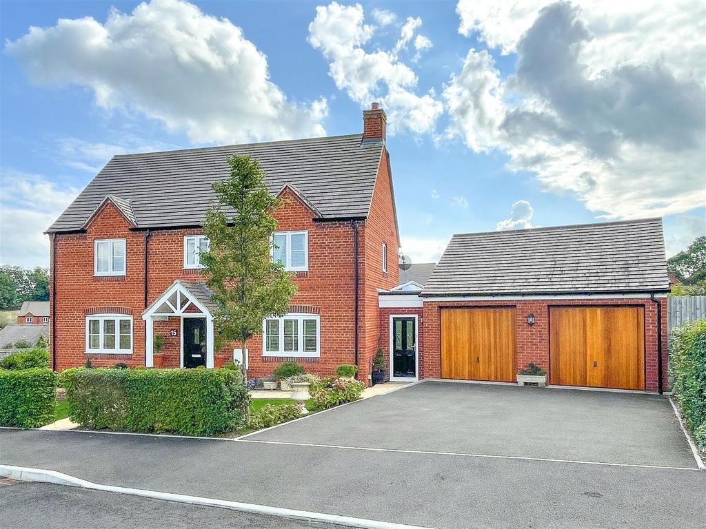 Pippin Drive, Welland, Malvern 4 bed detached house for sale £550,000