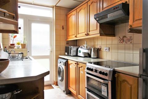 96 Blithdale Road, London, SE2 9HL