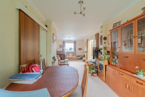 4 bedroom link detached house for sale, Summerleaze, Keynsham, Bristol