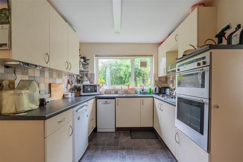 4 bedroom link detached house for sale, Summerleaze, Keynsham, Bristol