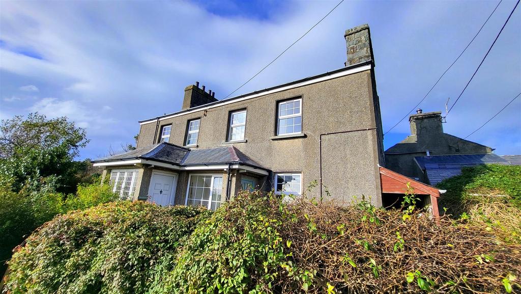 Llanfair, Harlech 2 bed semidetached house £225,000