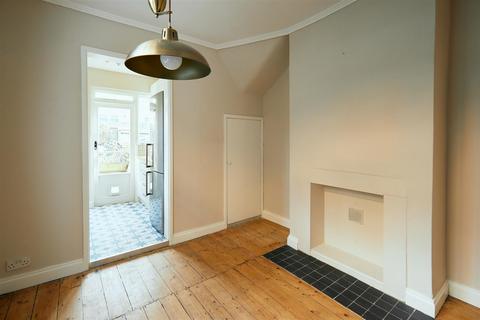 3 Geraldine Road, London, W4 3PA
