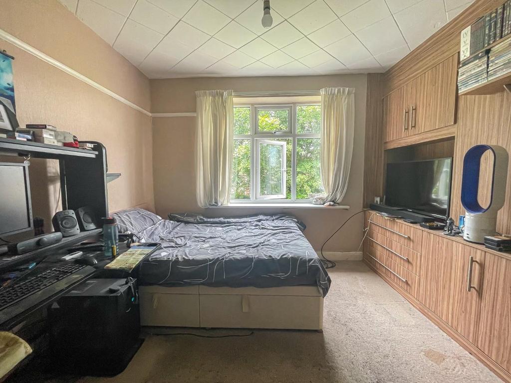 Melfort Avenue, Stretford, Manchester 3 bed semidetached house for