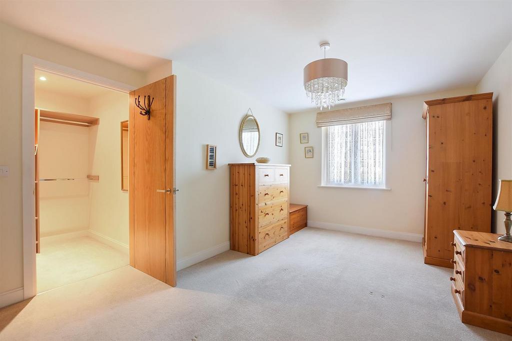 Bedroom 2.jpg
