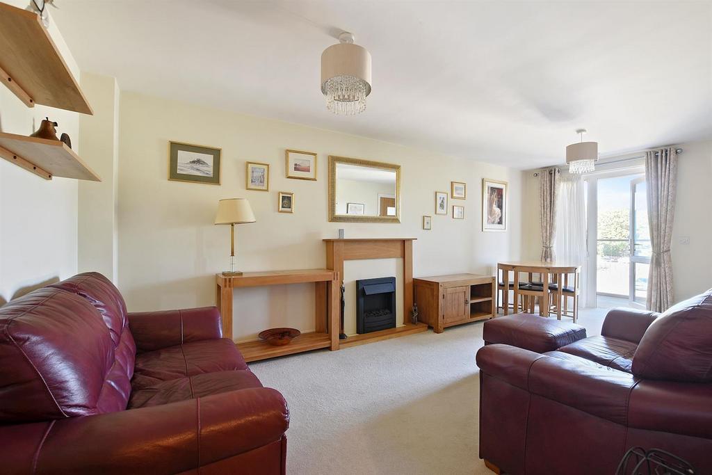 Living Room.jpg
