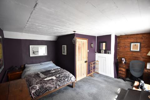 3 bedroom semi-detached house for sale, Lenham Heath Road, Sandway, ME17