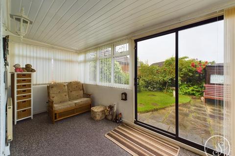 2 Birchfields Close, Leeds, LS14 2JE