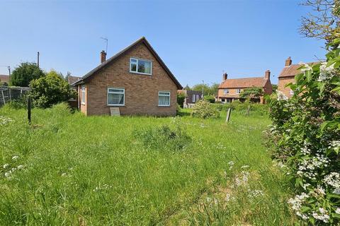 13 High Street, Bottesford, Nottingham, NG13 0AA