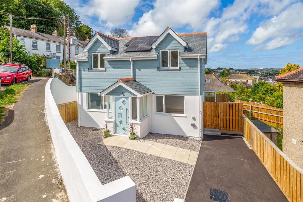 Kenstella Road, Newlyn, Penzance 3 bed detached house for sale £485,000