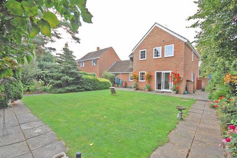 1 Skiddaw Close, Great Notley, Braintree, CM77 7UN
