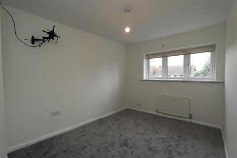 32 Tennyson Road, Hutton, Brentwood, CM13 2SJ