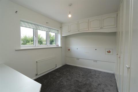32 Tennyson Road, Hutton, Brentwood, CM13 2SJ