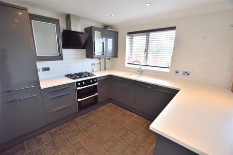 3 bedroom terraced house to rent, Windmill Way, Gateshead, NE8