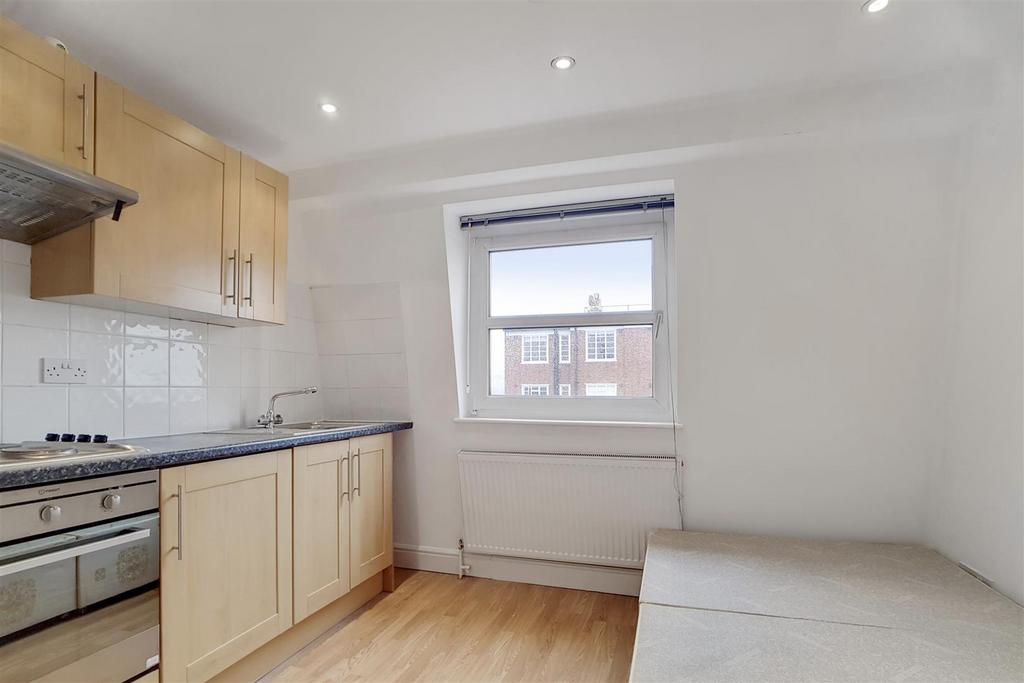 Palace Court, London W2 Studio - £1,603 pcm (£370 pw)