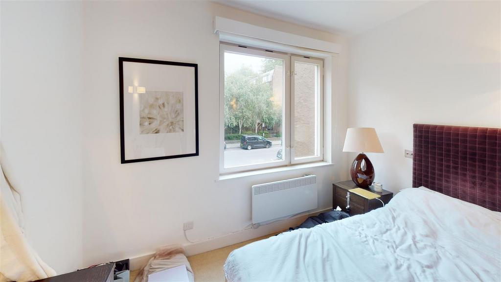 Devonport-Southwick-Street-Hyde-Park-W2-Bedroom(1)
