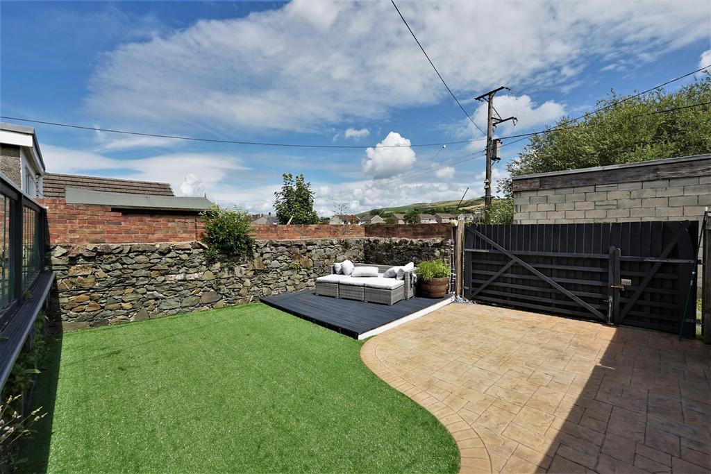 Dalton Road, AskamInFurness 3 bed terraced house £250,000