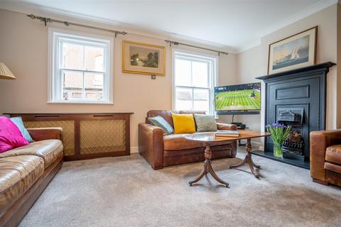 19 Barbers Gate, Poole, BH15 1ZA