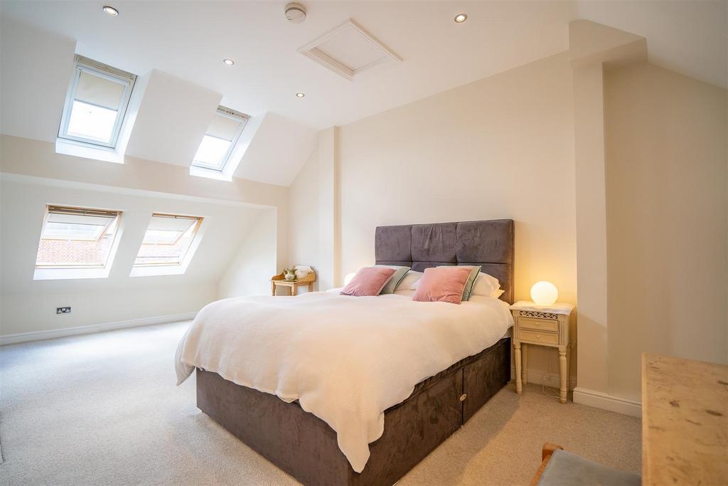 Barbers Gate x 7.jpg